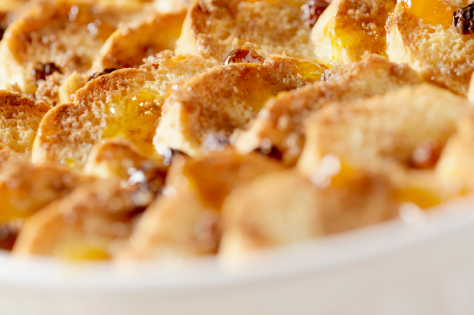 WHITE WINE BREAD PUDDING